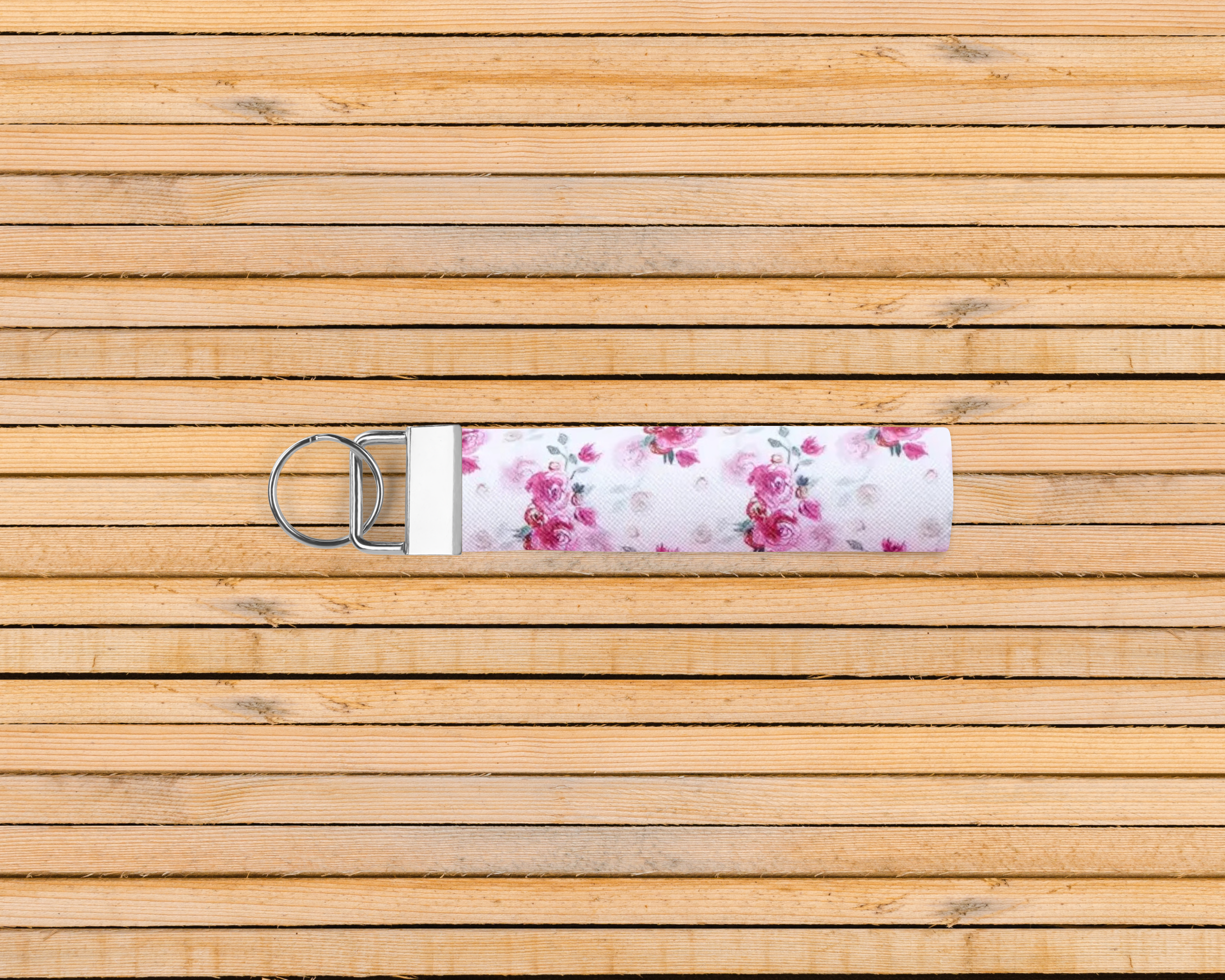 ENGLISH ROSE GARDEN WRISTLET
